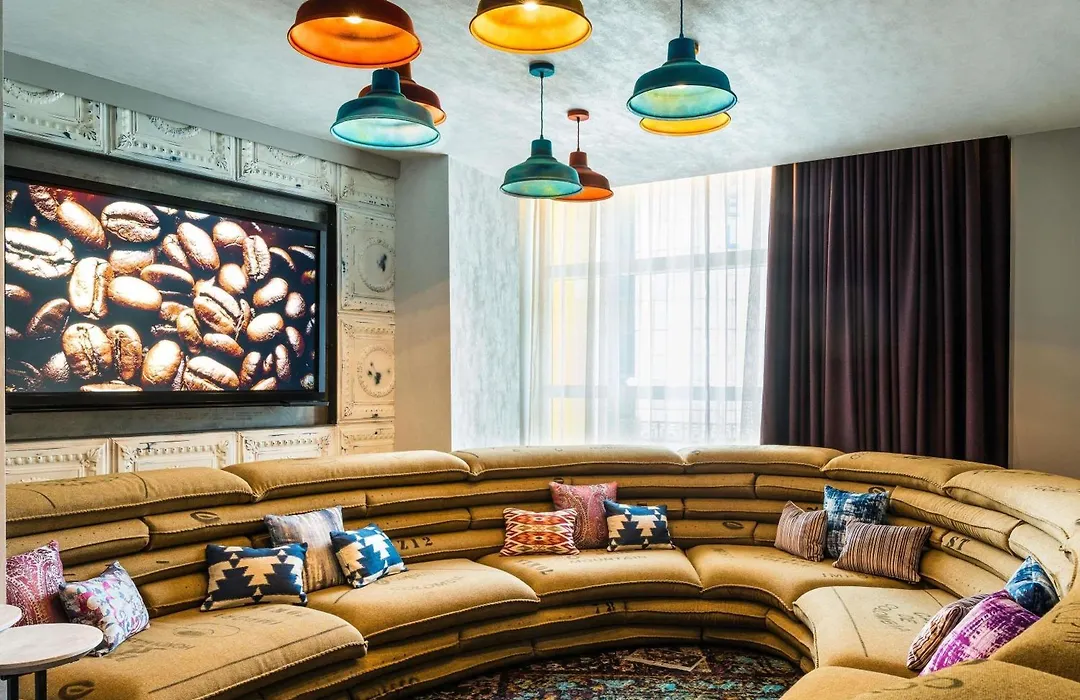 Novotel London Canary Wharf-1