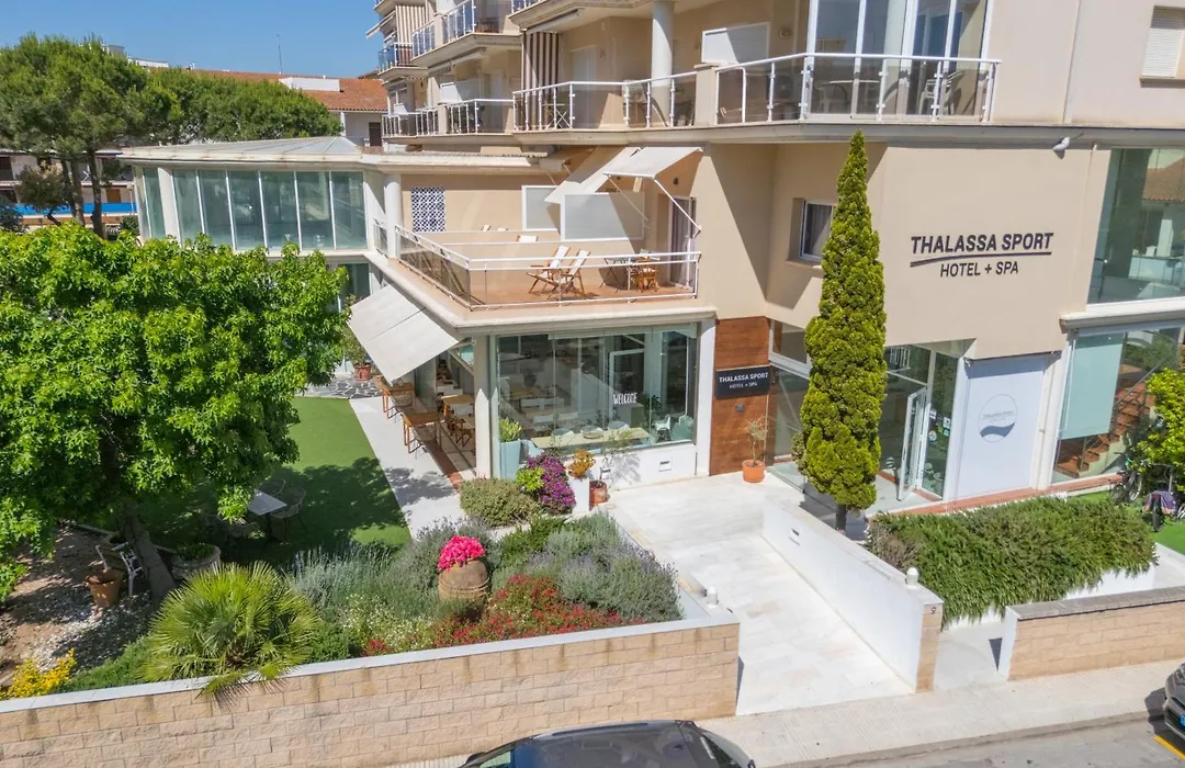 Hotel & Apartaments Thalassa Sport & Wellness-1