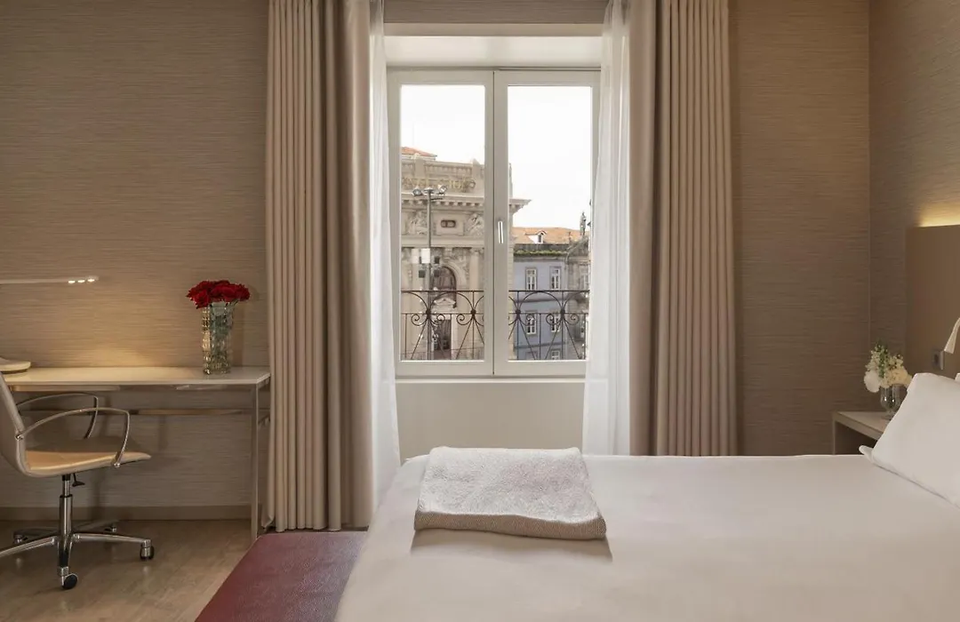 Nh Collection Porto Batalha-1
