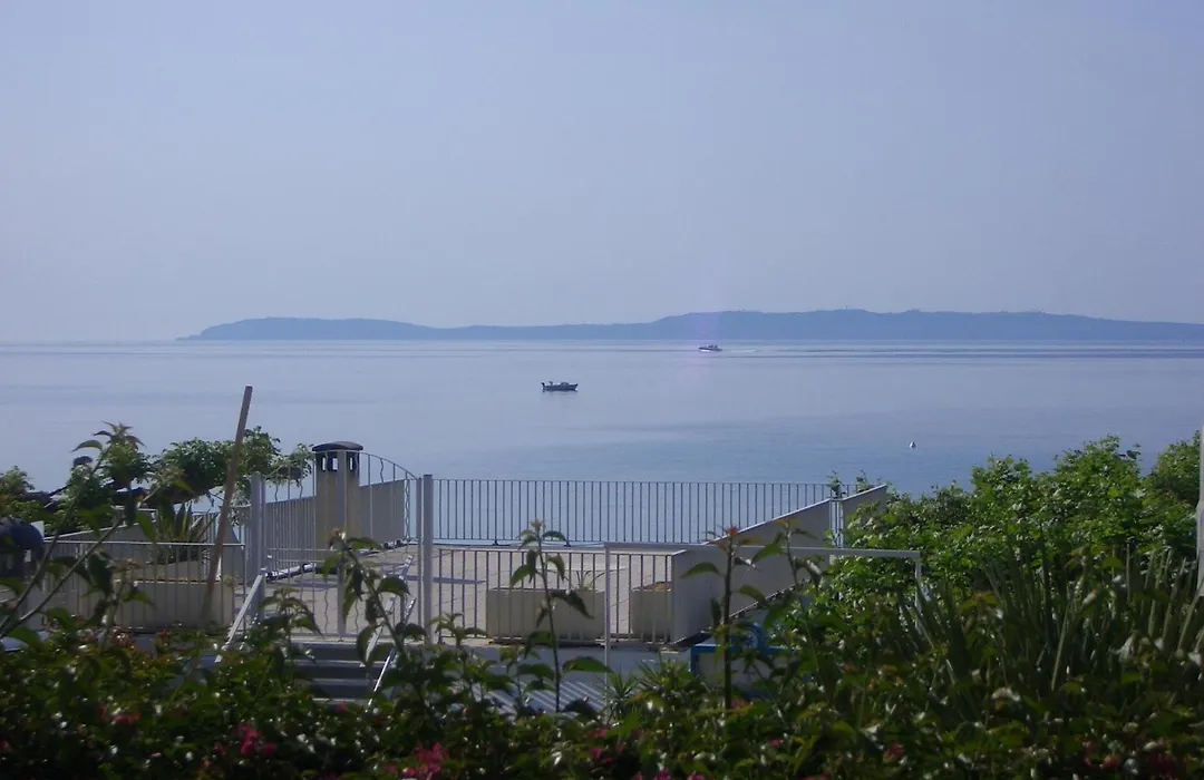 Hôtel Beau Soleil-1