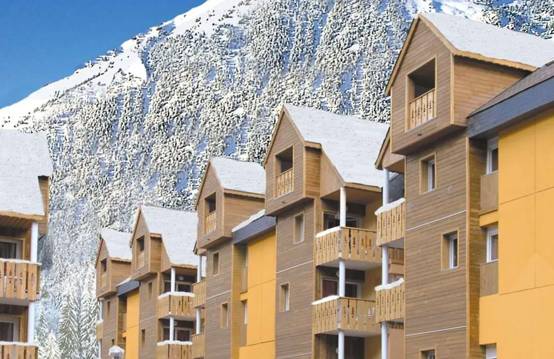 Lagrange Vacances Le Domaine des 100 Lacs-1