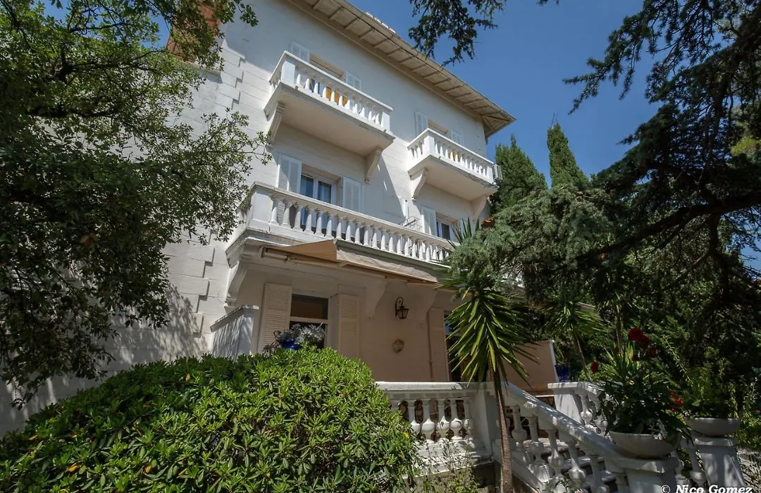 Le Thimothée : Hôtel&Studios-1
