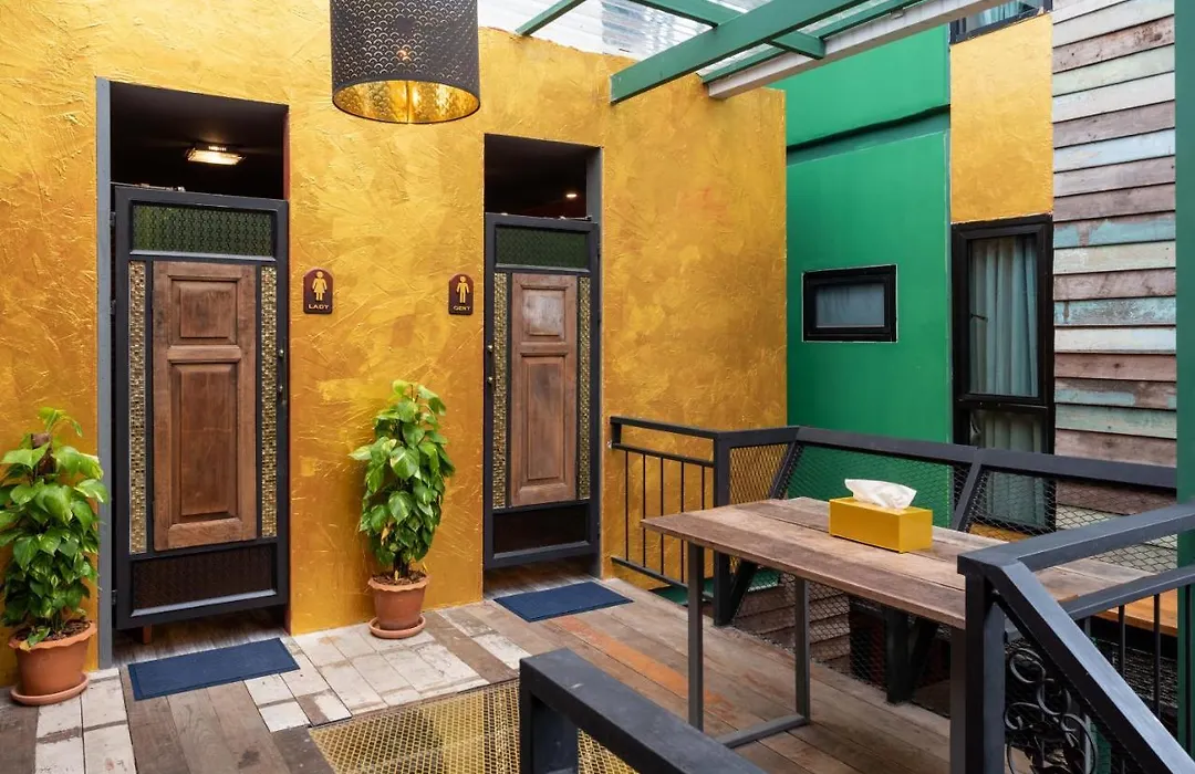 Tepbunthom Hostel-1