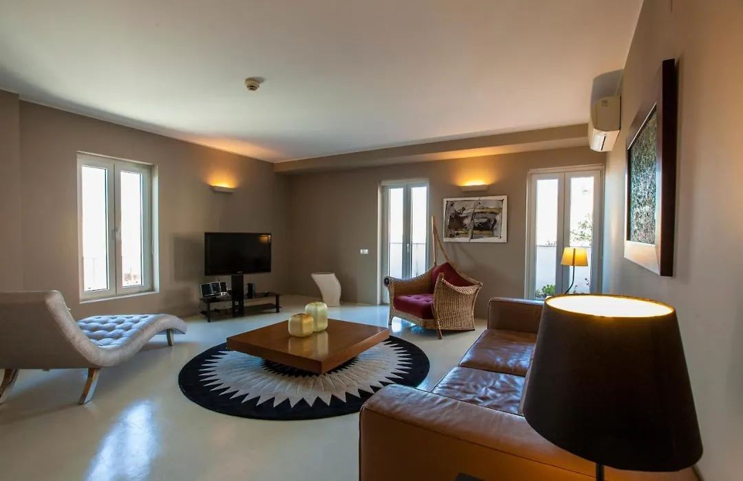 Apartments Pateo - Lisbon Lounge Suites-1