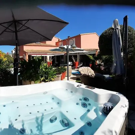 Location Chambre d'hôtes Grau du Roi Mas des Marines Piscine Adult only-3