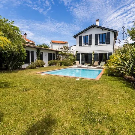 Leonie Keyweek Villa Close To The Lighthouse And Biarritz'S Golf Course-3
