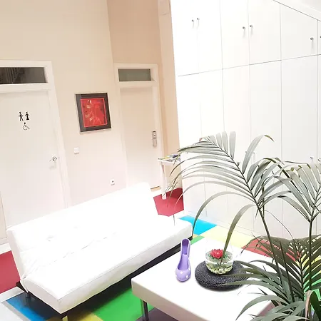 Hotel Y Apartamentos Dona Lola-3