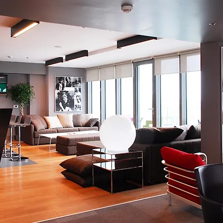 Point Hotel Barbaros-3
