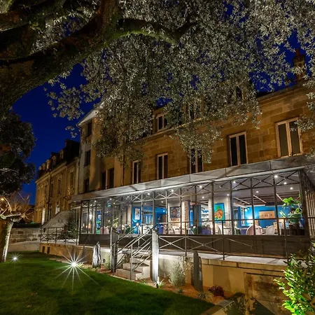 Hôtel De Charme Le Chêne Vert-2