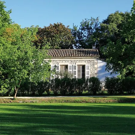 Hotel Château Des Alpilles-2