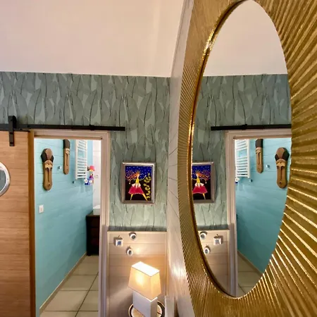 Le Cocon Boheme - maison climatisée au cœur de Sarlat - Parking - Piscine chauffée - Spa et massages-2