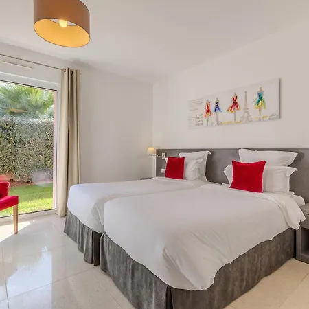 Domaine Villas Mandarine Private Pools & Spa-3