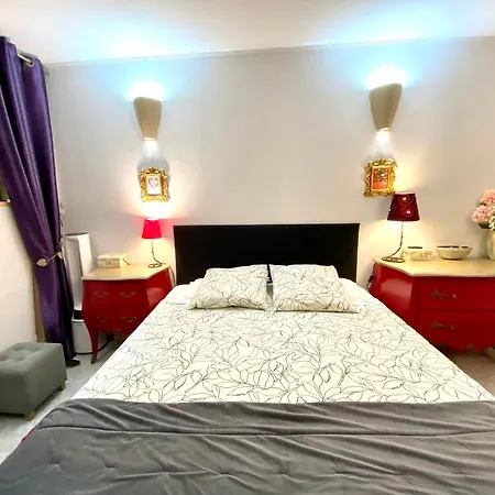 La Clef des Songes - chambres climatisées - Sarlat Centre - Parking gratuit - Piscine, Spa et massages à 400mètres-3