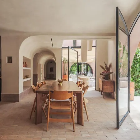 Maison Brummell Majorelle-3