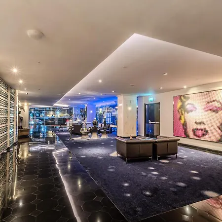 Night Hotel Bangkok - Asoke Sukhumvit 15-3