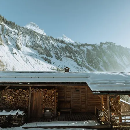 Chalet 1864-3