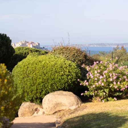 La Villa Calvi-3