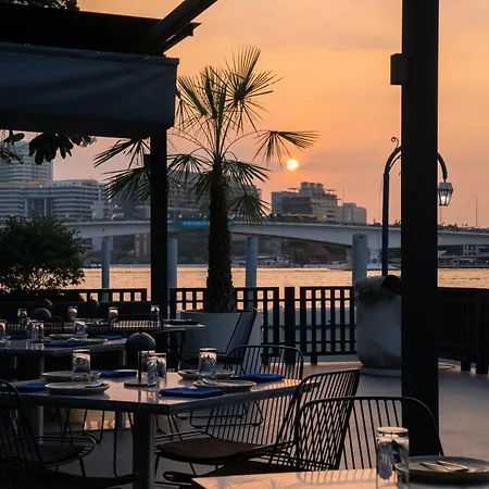 The Standardx, Bangkok Phra Arthit-3