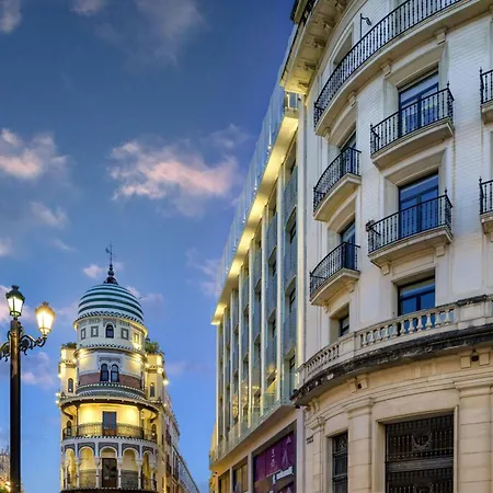Querencia de Sevilla, Autograph Collection-3