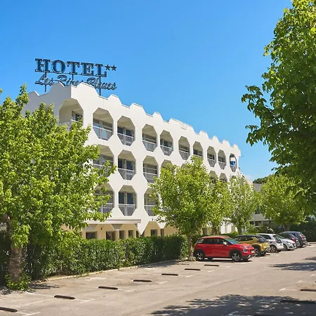 Hôtel Les Rives Bleues-3
