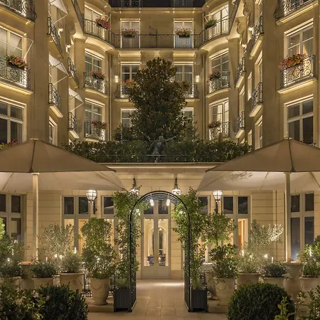 Ritz Paris-2