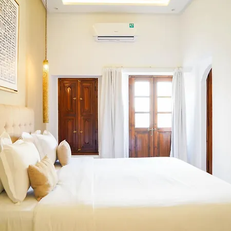 Riad Nayanour-2