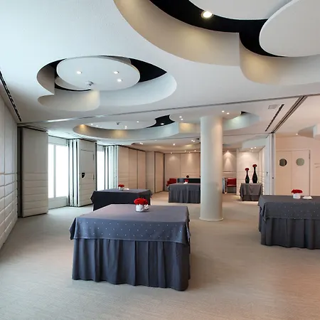 Cram Hotel-3