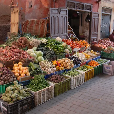 Riad Ajmal-3