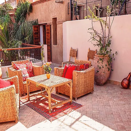 Riad Carina-2