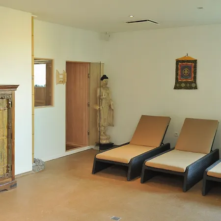 Hotel & Wellness Royal Astrid-3