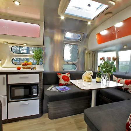 Albirondack Park Camping Lodge And Spa-2