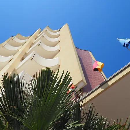 Hotel Colorado Cesenatico-2