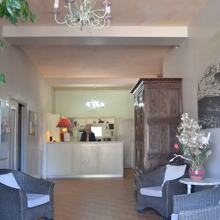 Hotel Cyrnea-3