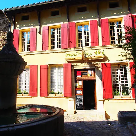 Hostellerie Le Beffroi-2
