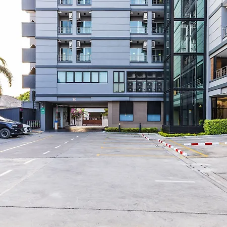 Livotel Hotel Hua Mak Bangkok-3