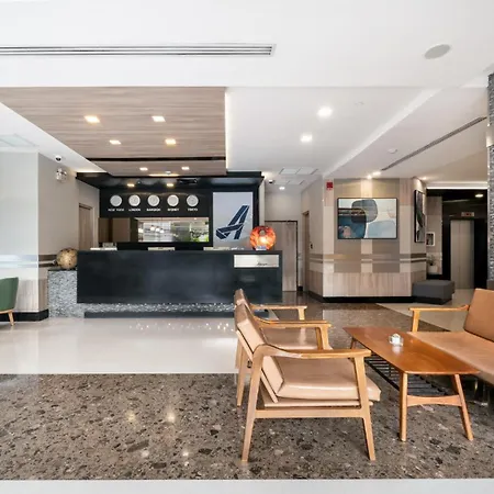 Adelphi Suites Bangkok-2