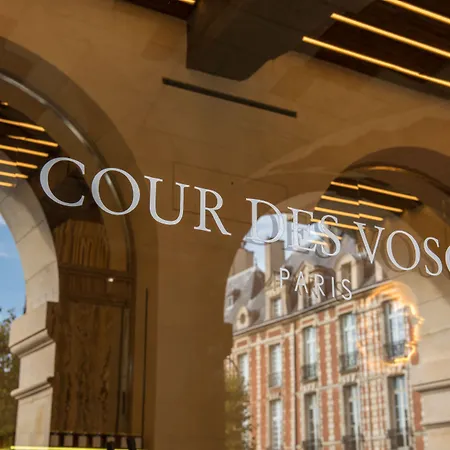 Cour des Vosges-2