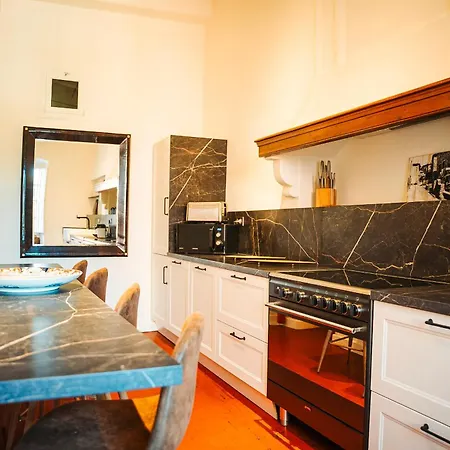 Villa Troletti, hôtel particulier de luxe en Provence-3