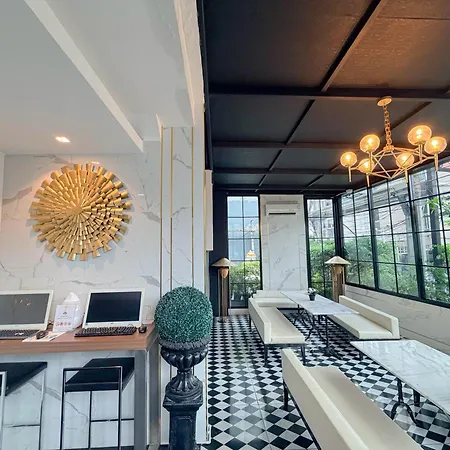Marigold Sukhumvit - Free Shuttle To Bts Bearing Station-3