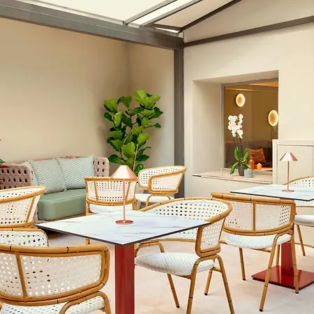 Zeus Essence Wyndham Athens Residence-3
