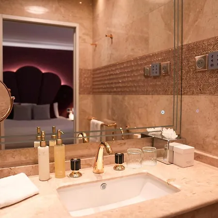 Paris J'Adore Hotel & Spa (Adults Only)-3