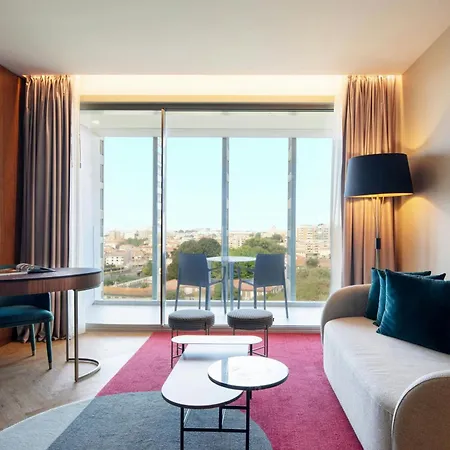 Renaissance Porto Lapa Hotel-3