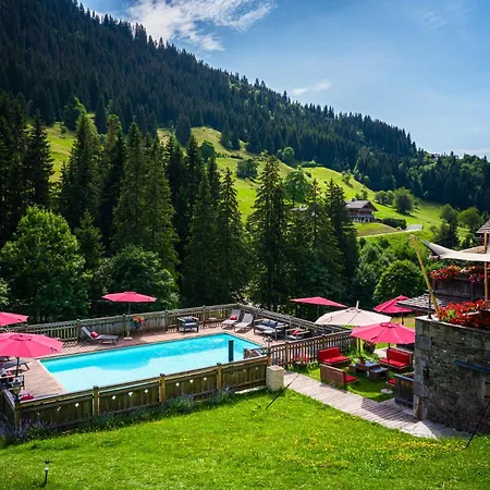 Hôtel Les Chalets de la Serraz-2