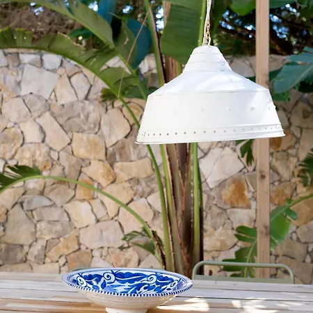 Luxury Family Villa With Large Pool, Garden & Outdoor Dining Near Beach, Domaine L'Oiseau Bleu In Sainte-Maxime-3