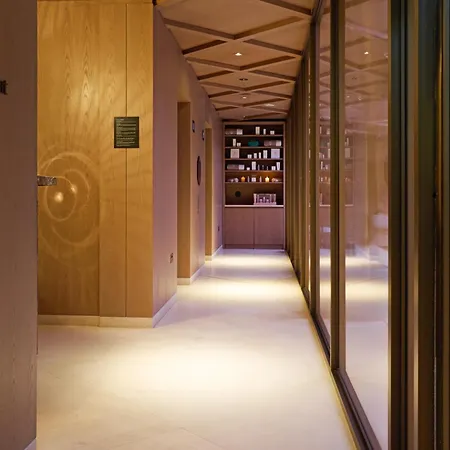 The Londoner-3