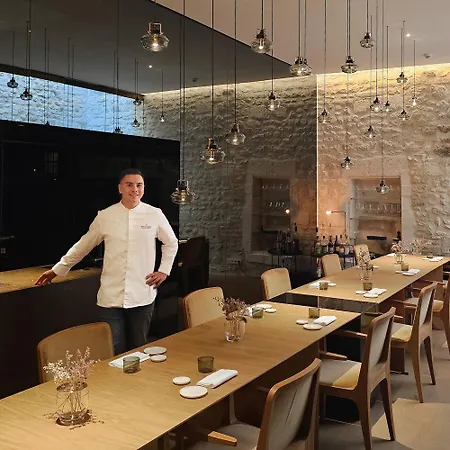 Hôtel de Tourrel, Saint Rémy de Provence, a Member of Design Hotels-3