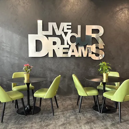 Ih Hotels Milano Lorenteggio-3