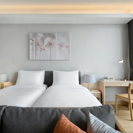 Oakwood Suites Bangkok-2