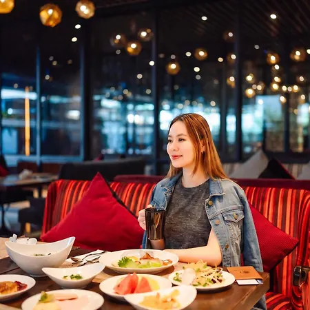 Doubletree By Hilton Sukhumvit Bangkok-3