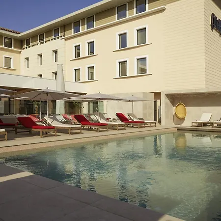 Mercure Avignon Gare TGV-2